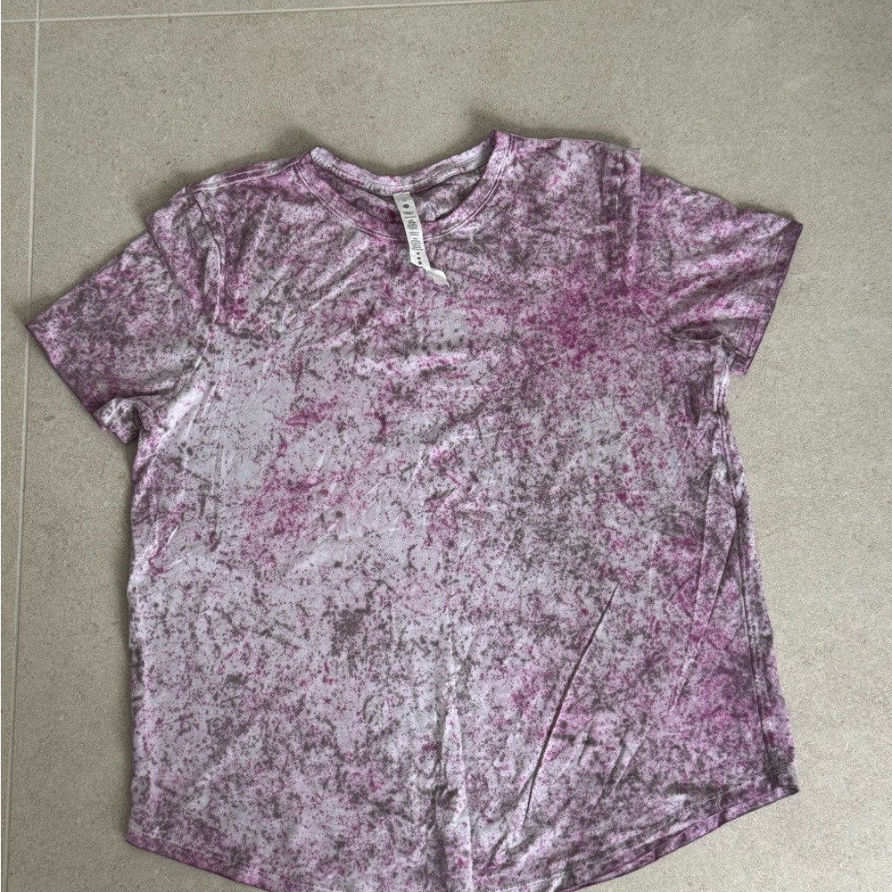 Women’s Lululemon Tie-Dye T-Shirt like new